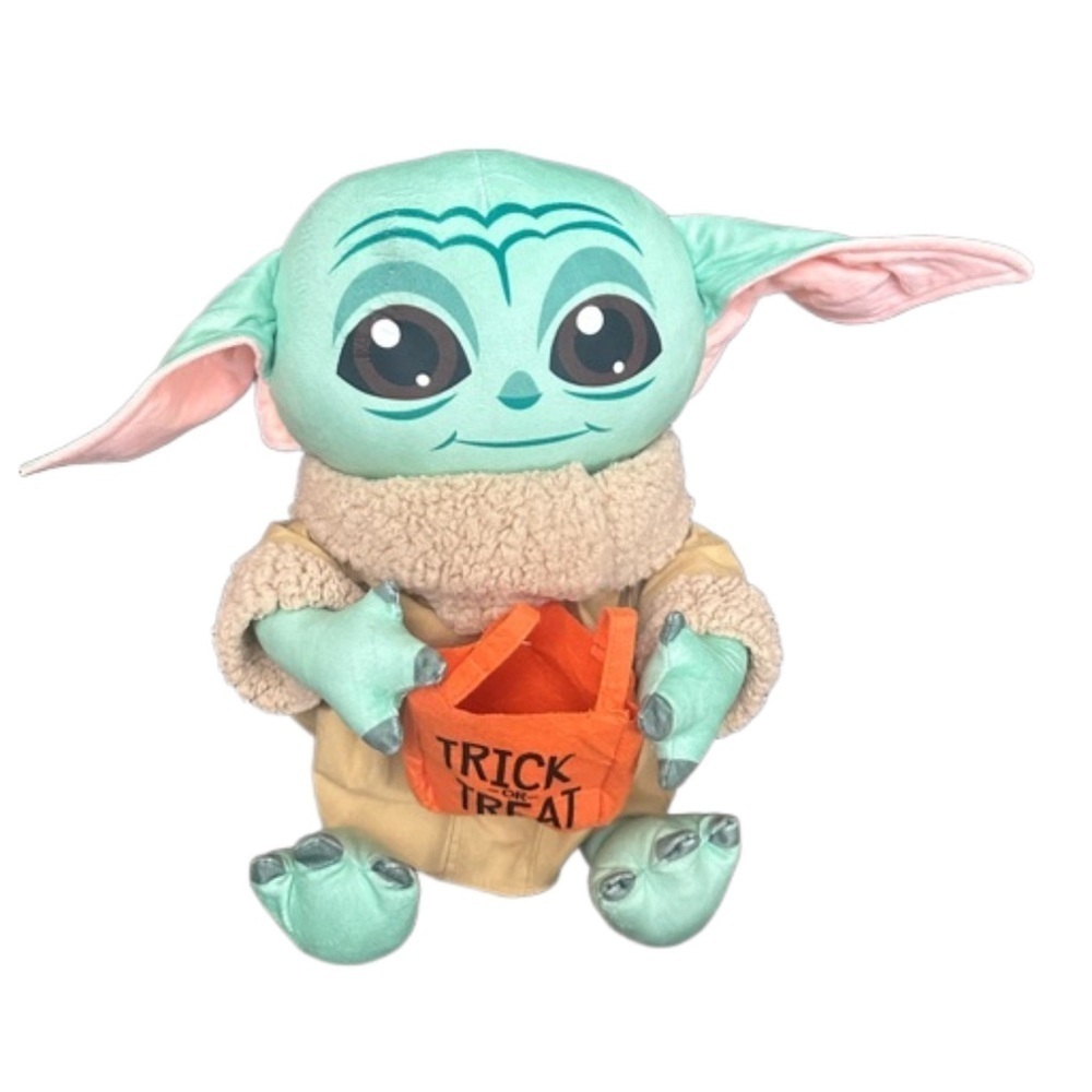 Large Star Wars Mandalorian The Child Baby Yoda 18”Halloween Door Greeter Plush